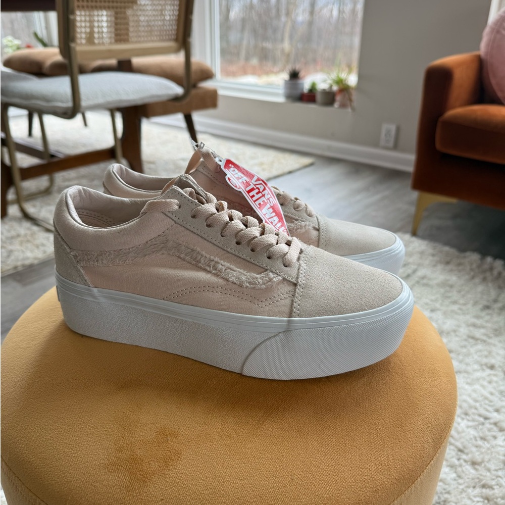 Vans Old Skool Stackform/ Platform Sneakers in Blush Pink Suede